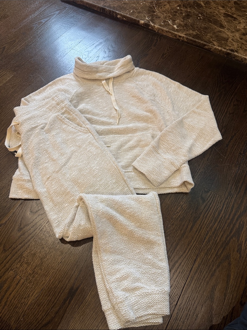 Aerie offline Cozy Women's Cream Knit Lounge Set - Top & Jogger Pants
